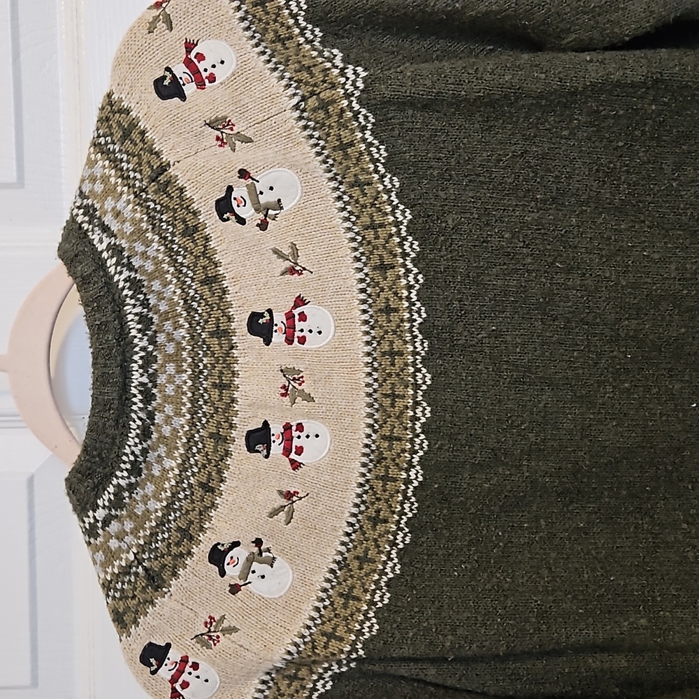 Craft & Barrow, zip-up, snowman sweater.  Size L - Picture 5 of 10